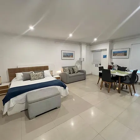Hermoso Apto Estudio En La Ciudad Amurallada!