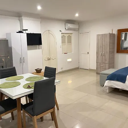 Hermoso Apto Estudio En La Ciudad Amurallada! Apartment *