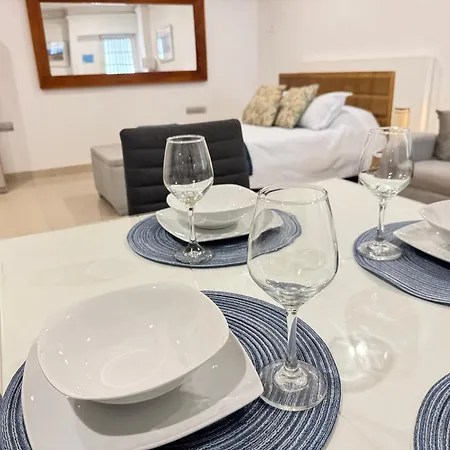 Apartamento Hermoso Apto Estudio En La Ciudad Amurallada! *